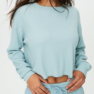 Aritzia sweater